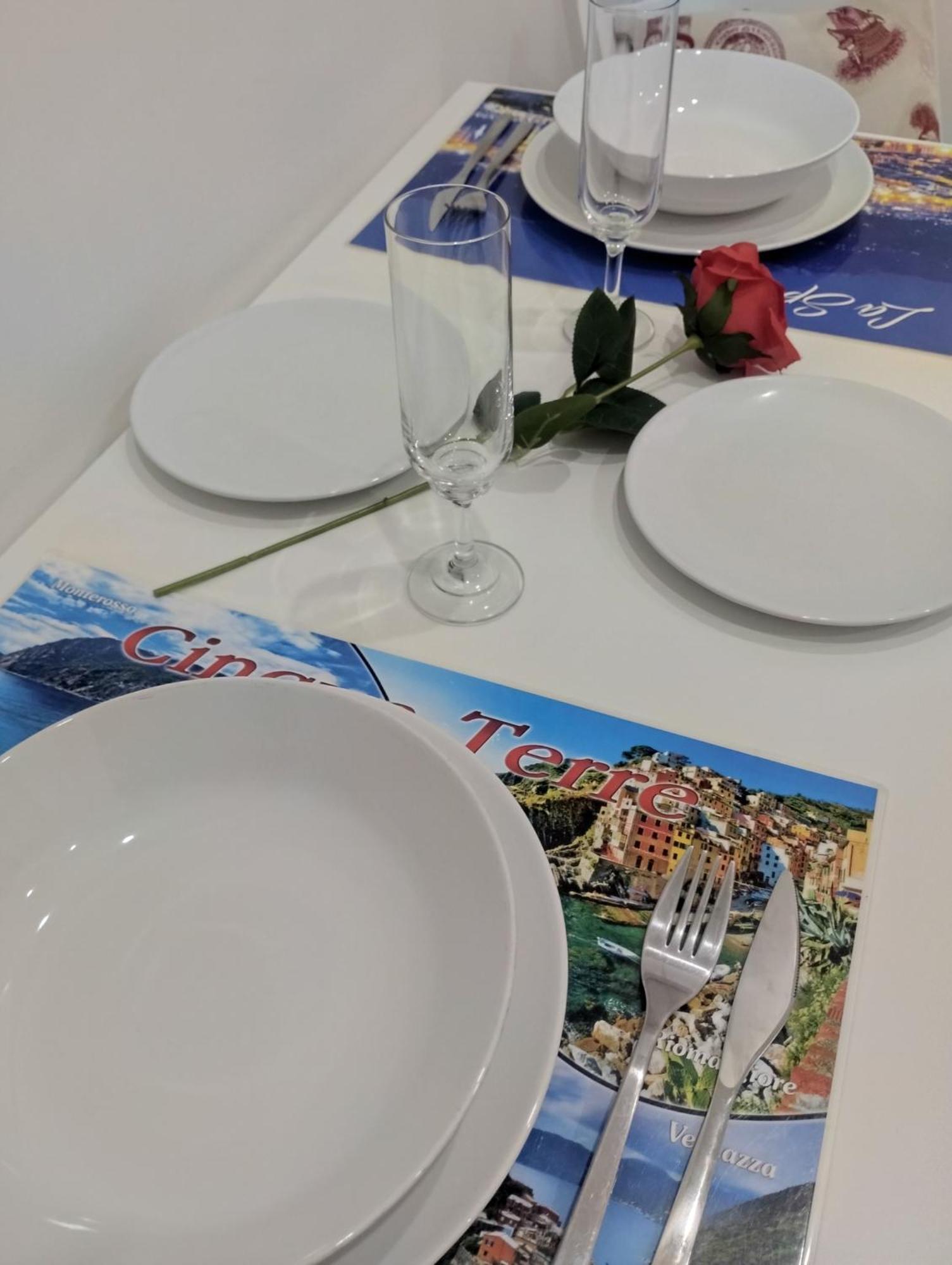 شقة Casa Vacanze Andrea La Tua Base Per Visitare Il Mare Delle Cinque Terre لا سبيتسْيا المظهر الخارجي الصورة